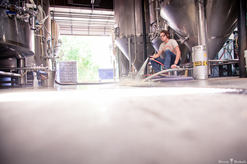 Cleaning Out Fermenter